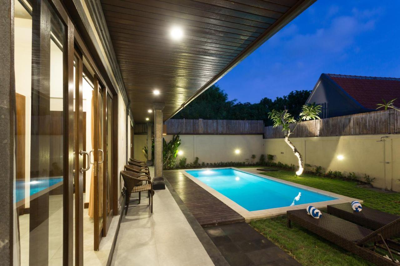 Paisa Villa Seminyak Exterior photo
