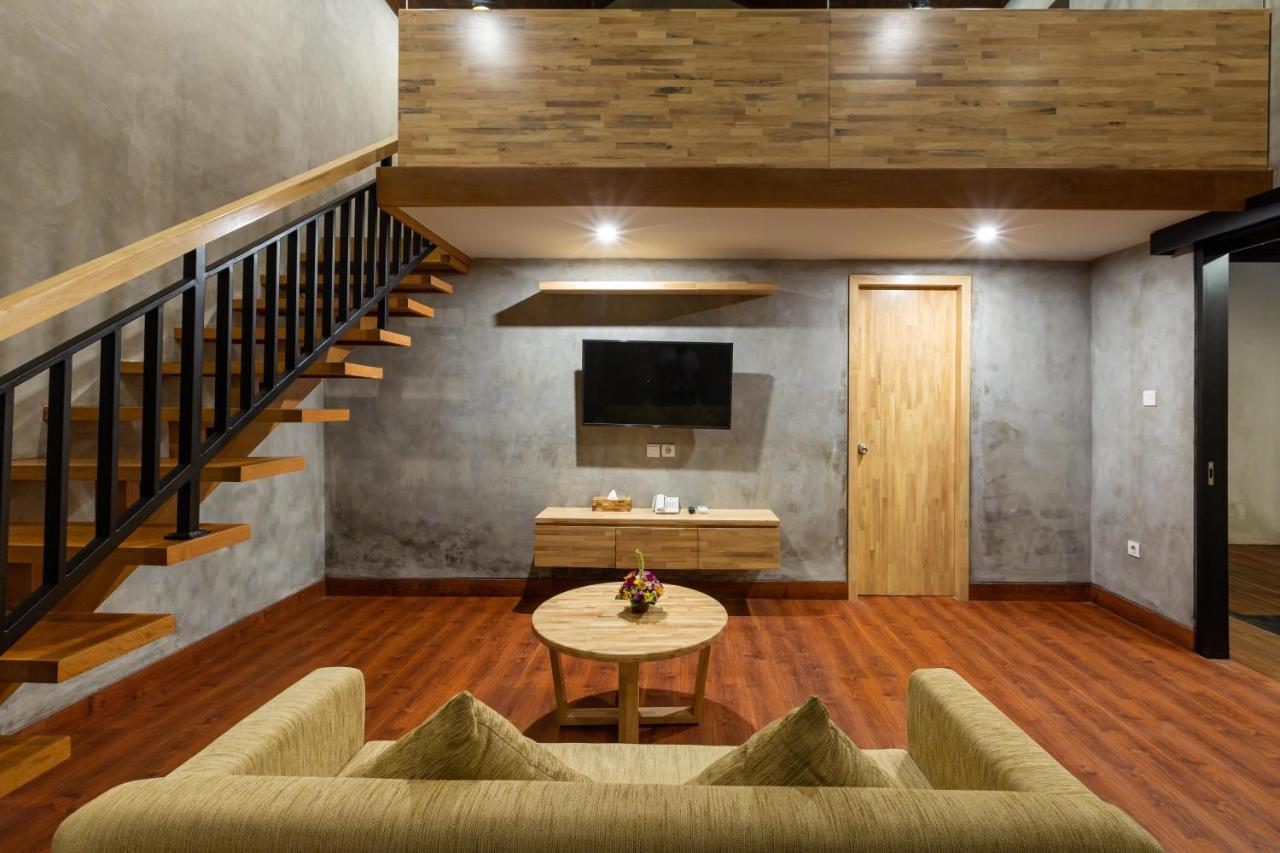 Paisa Villa Seminyak Exterior photo